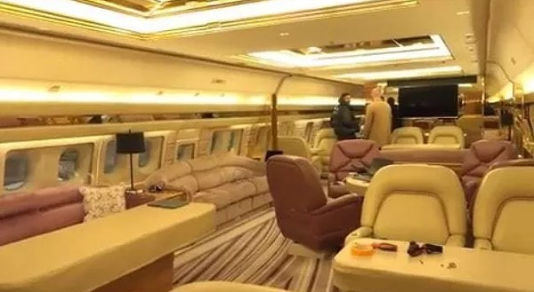 Drake Jet Interior