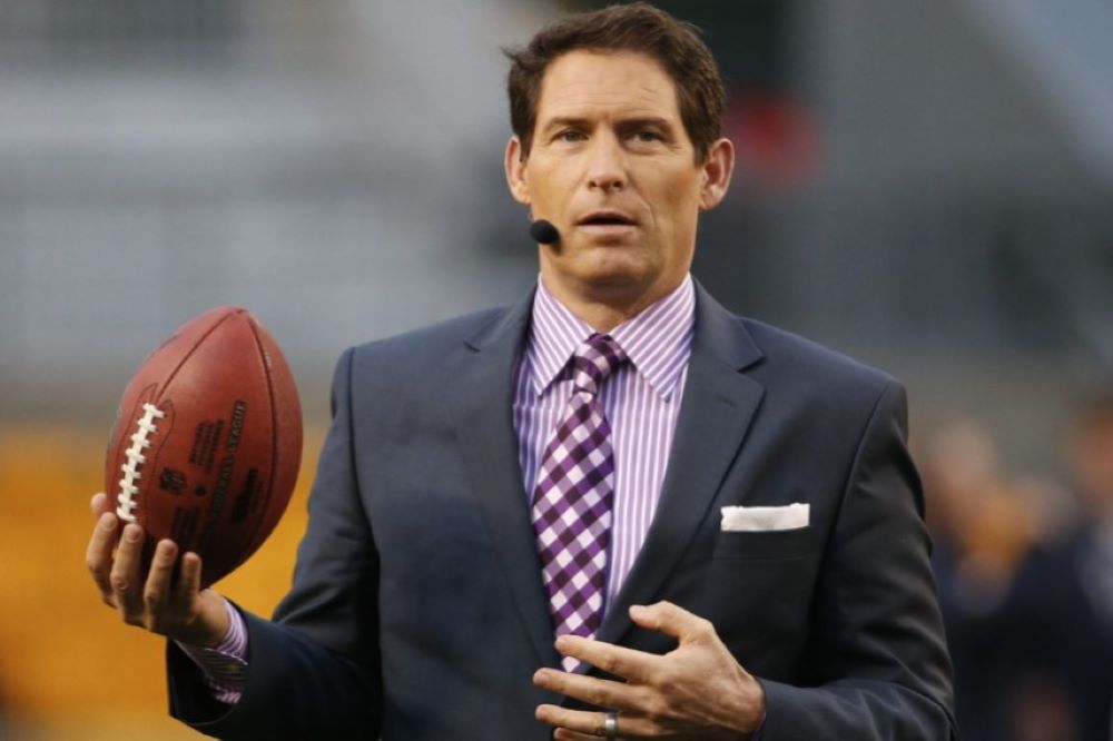 Steve Young ex-quarter back