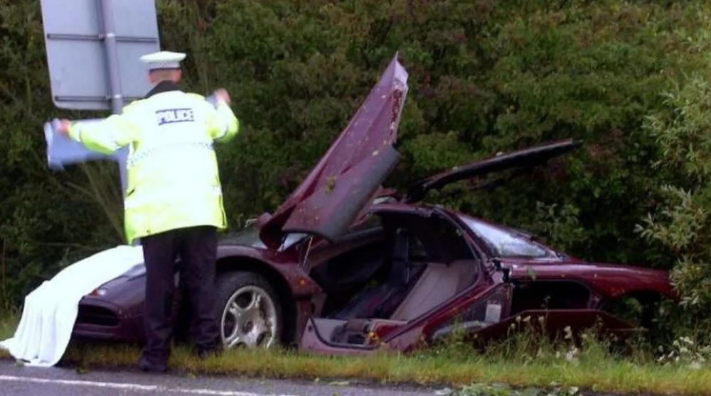 Rowan Atkinson Crashes McLaren F1